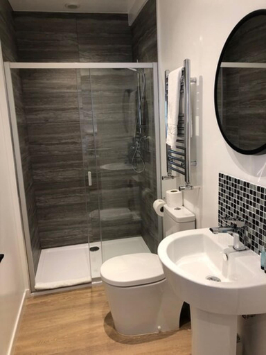 Bathroom 4, Kings Newmarket, Suffolk