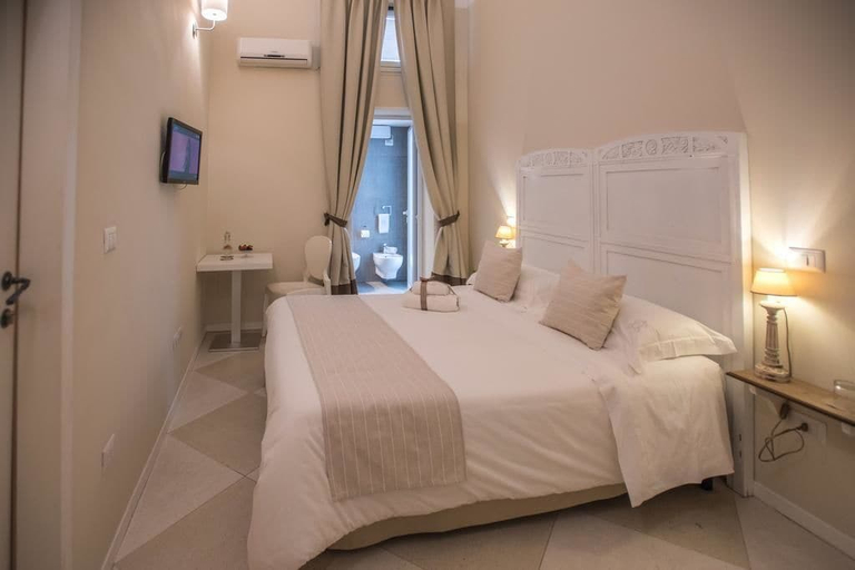 Bedroom 4, Palazzo Belsanti, Lecce
