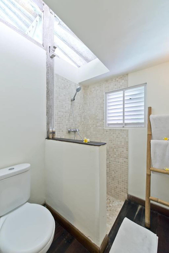 Bathroom 3, Villa Laksmana Hideaway 2, Badung