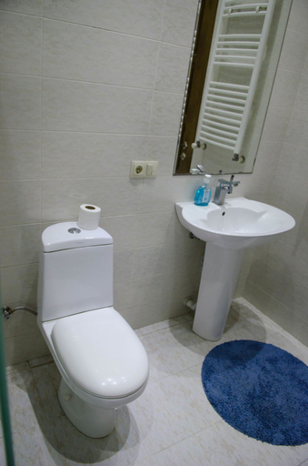 Bathroom 4, Terrace House Tbilisi, Tbilisi