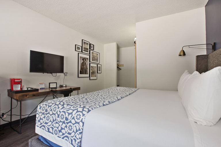 Bedroom 3, Sideways Inn, Santa Barbara