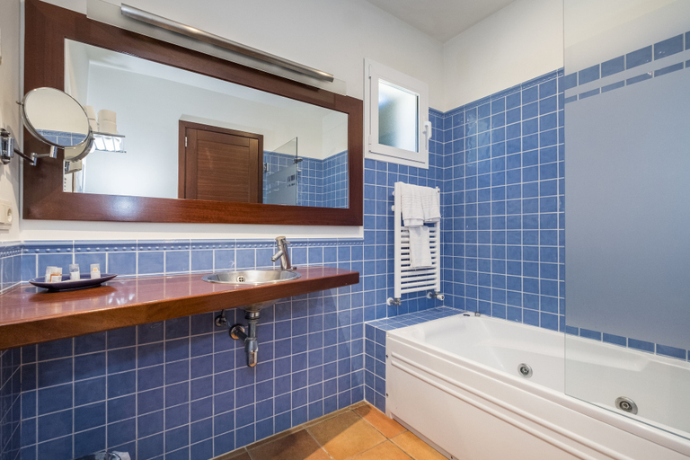 Bathroom 4, Villas Finesse, Baleares