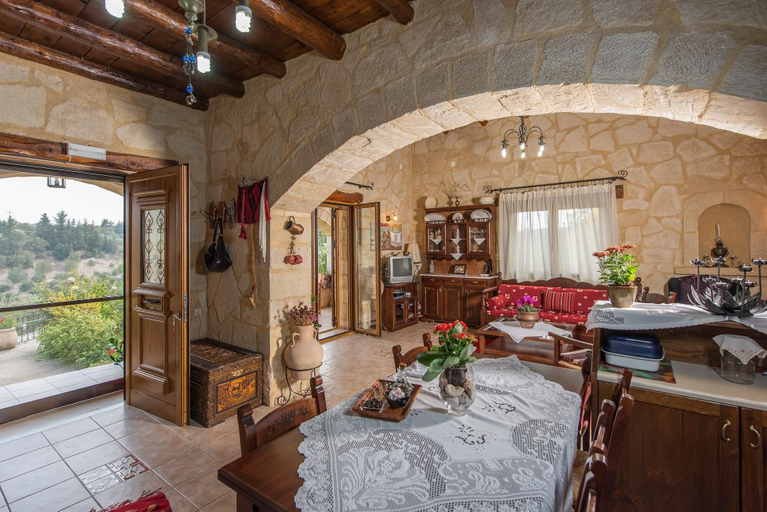 Bedroom 3, Villa Toula in Armeni, Crete