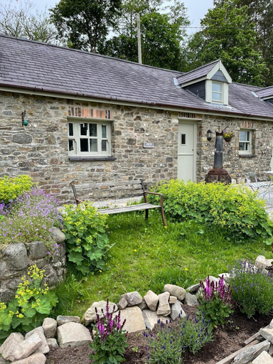 Exterior & Views 2, Crug Yr Eryr Isaf , Ceredigion
