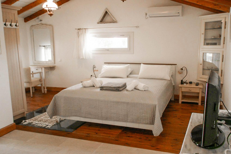 Bedroom 3, Millers Cottage Large Private Pool A C Wifi - 2497, Ionian Islands