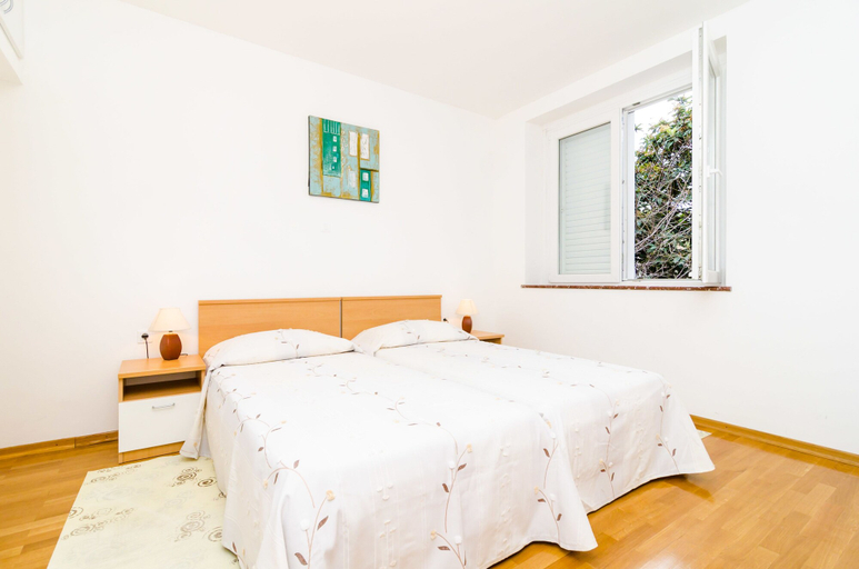 Bedroom 2, Nikola Apartments, Dubrovnik