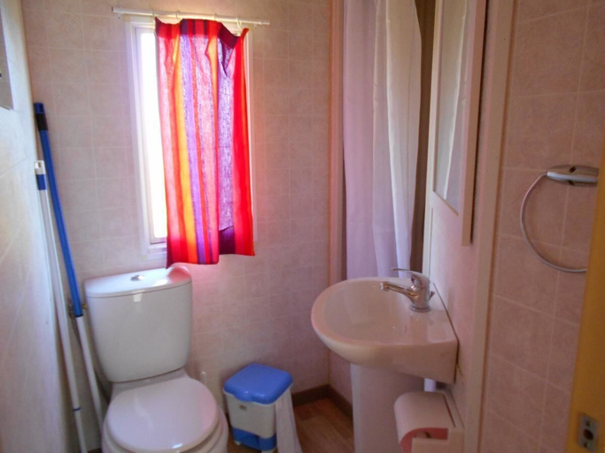 Bathroom, Camping Bellevue, Pyrénées-Orientales