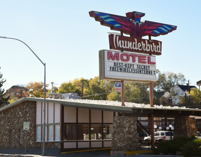 Thunderbird Motel, Elko