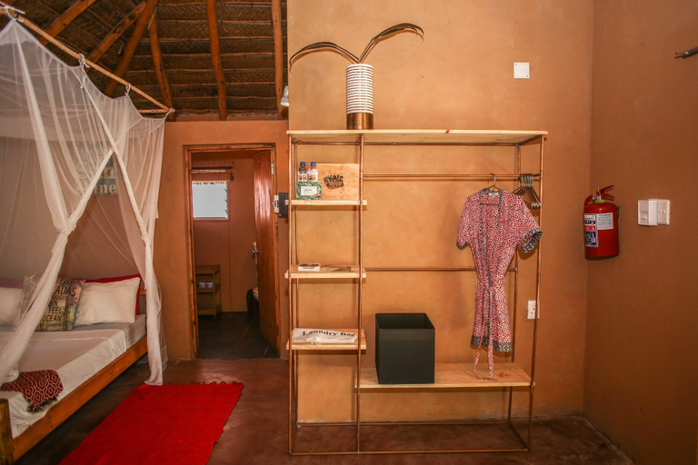 Bedroom 2, Mozambeat Motel - Hostel, Jangamo
