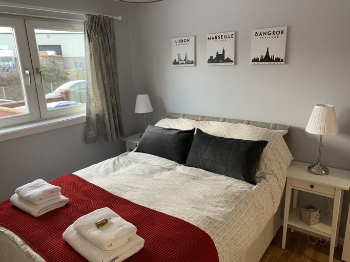 Bedroom 3, Serviced Apartments East Kilbride, South Lanarkshire