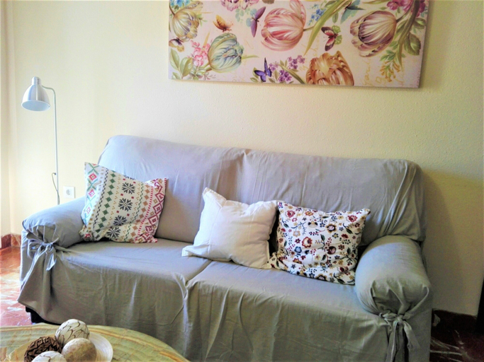 Others 5, Apartamento Bobby Deglané, Sevilla