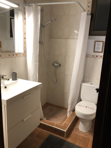 Bathroom 5, Molino de Saladilla, Málaga