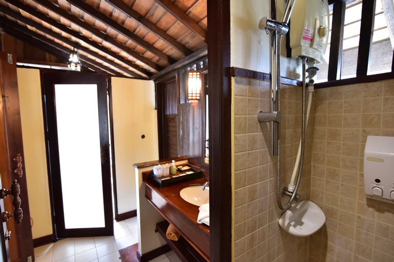 Bedroom 5, Koh Mook Sivalai Beach Resort, Kantrang