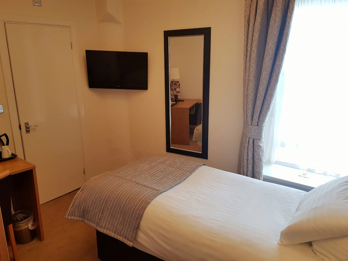 Bedroom 2, Wellington, Powys