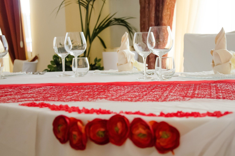 Food & Drinks 5, Elia Hotel, Salerno
