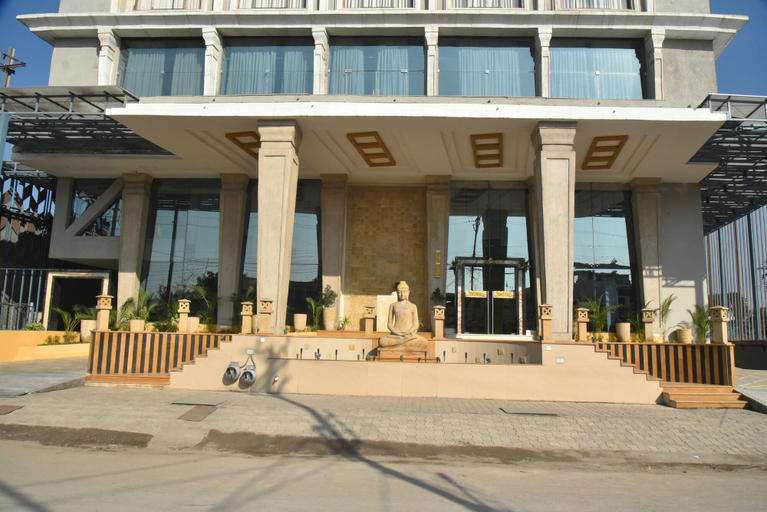 Exterior & Views 2, Hotel Accord Premier, Raigarh