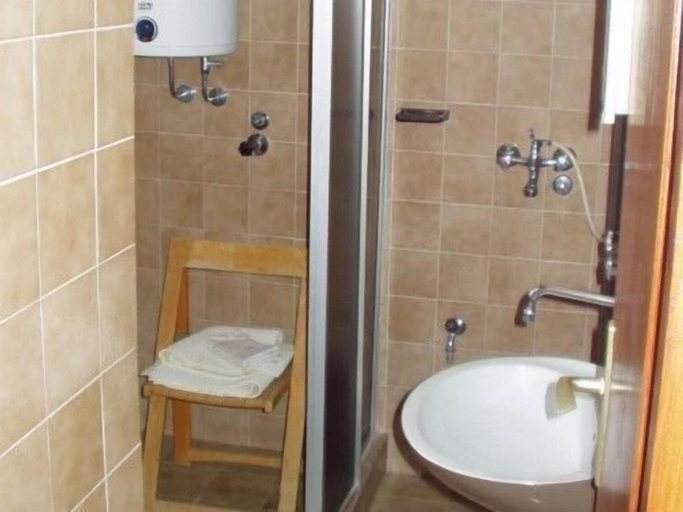 Bathroom, Apartments Edo, Blato
