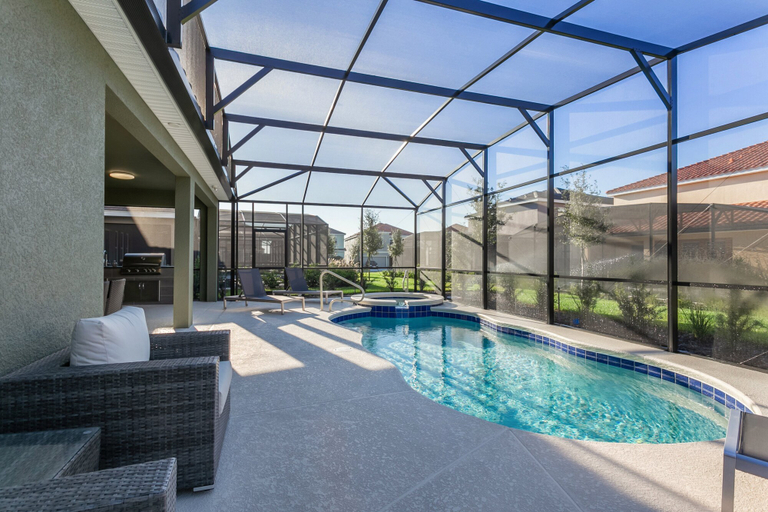 Sport & Beauty 5, This Dream 6 Bdrm, 5 BA Home, Polk