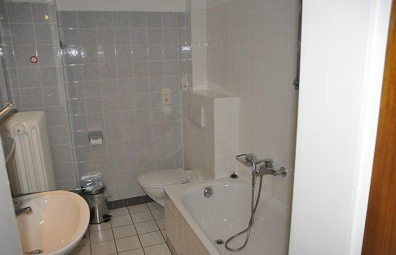 Bathroom 5, Hotel & Hostel Drei Bären, Goslar