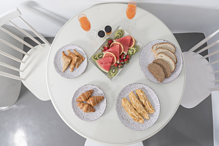 Food & Drinks 5, Helianthus Suites, South Aegean