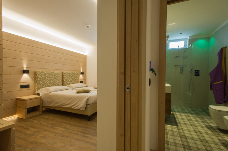Bedroom 3, Hotel Bezzi, Brescia