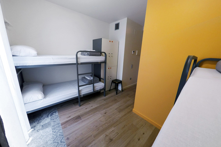 Bedroom 5, Meeting Point Hostels, Barcelona