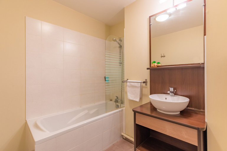 Bedroom 4, Appart'City Classic La Roche sur Yon Centre, Vendée