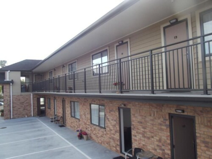 Exterior & Views 2, Arena Court Motel, Hamilton