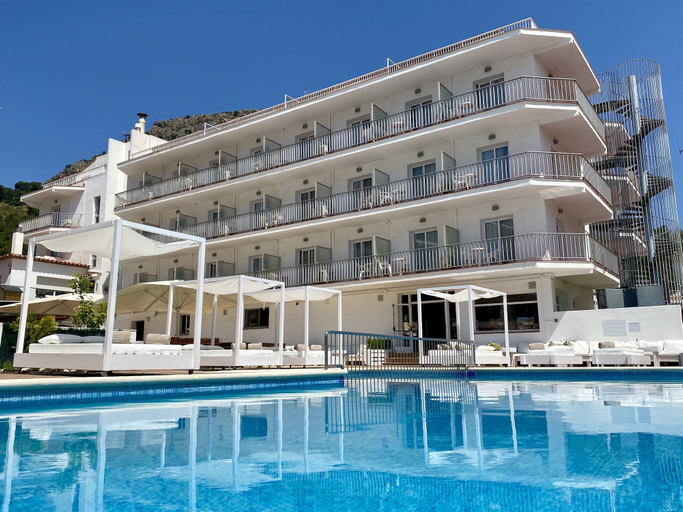 Exterior & Views 2, Hotel Nereida, Girona