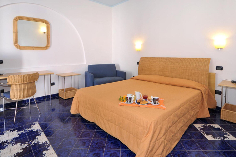 Bedroom 3, Hotel Aura, Messina