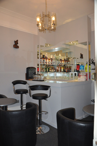 Food & Drinks 5, Hotel Peppers, Torbay