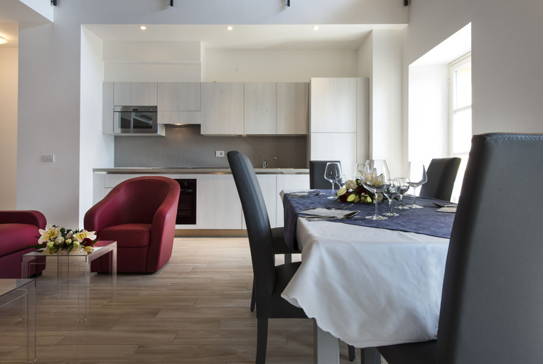 Others 2, Luxury Britannia Apartments, Como