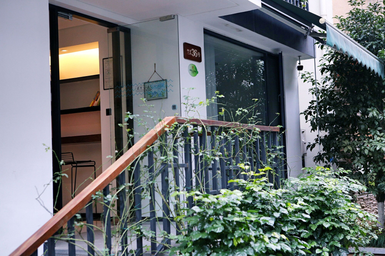 Exterior & Views, Hangzhou Backlighting Inn, Hangzhou
