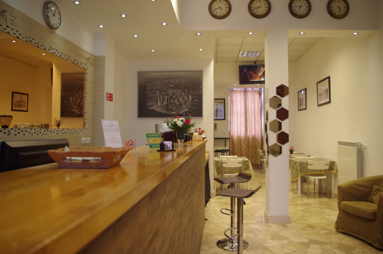 Others 5, Hotel Euro Inn, Milano