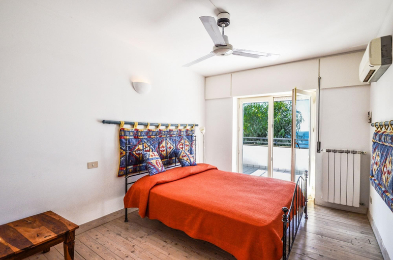Bedroom 3, Villa Terri in Massa Lubrense, Napoli
