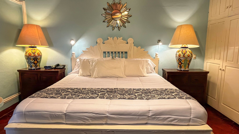 Bedroom 4, Hacienda de las Flores, Allende
