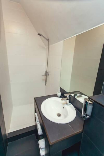 Bathroom 5, Shadow Boutique Hotel & Spa