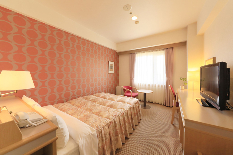 Bedroom 4, Tokorozawa Park Hotel, Tokorozawa
