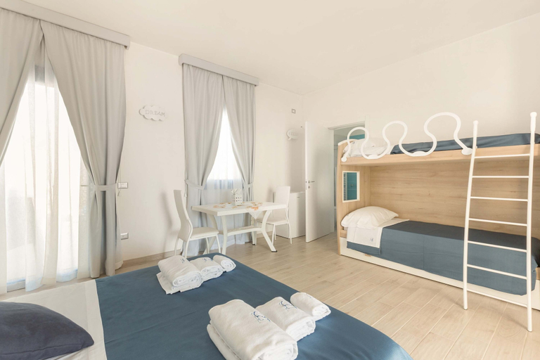 Bedroom 4, B&B Dreams and Delights, Lecce