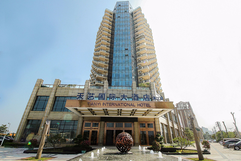 Exterior & Views, Haikou Tianyi International Hotel, Haikou