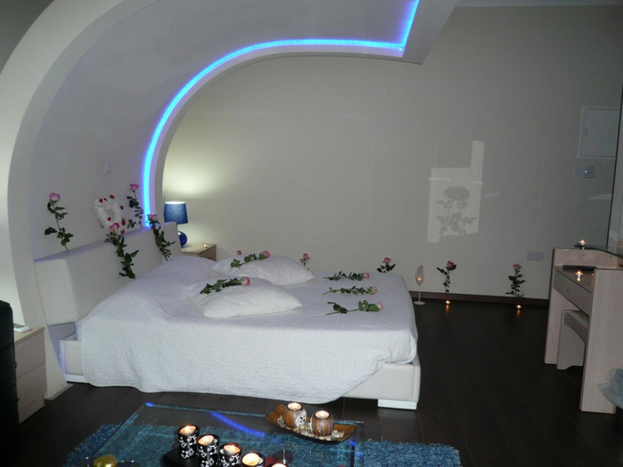 Bedroom 4, Esperando, Larnaca