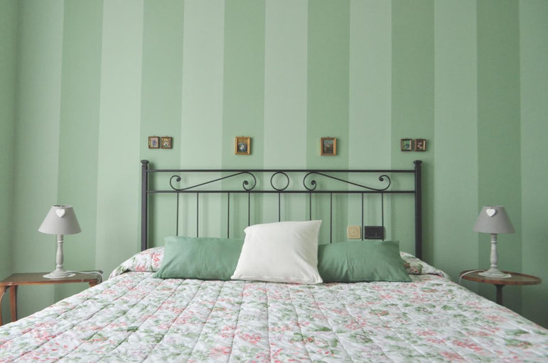 Bedroom 4, Ca' Rosa Bed & Breakfast, Varese