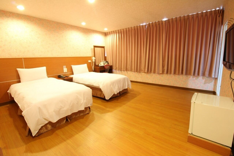 Bedroom 3, Long Siang Hotel, Kaohsiung