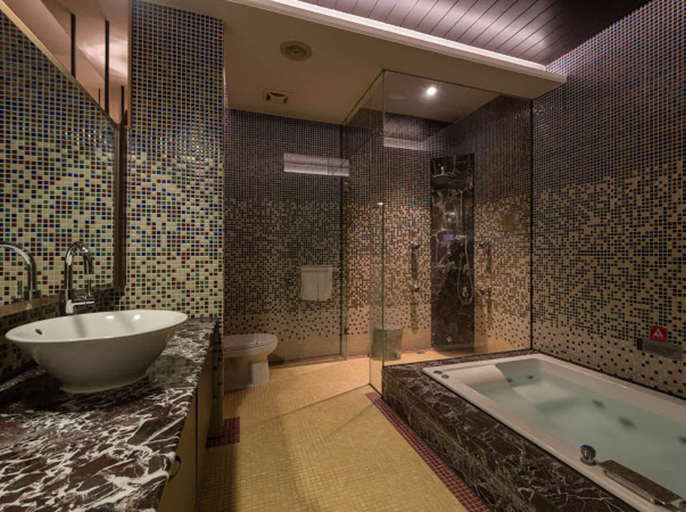 Bathroom 3, Leesing Motel, Kaohsiung