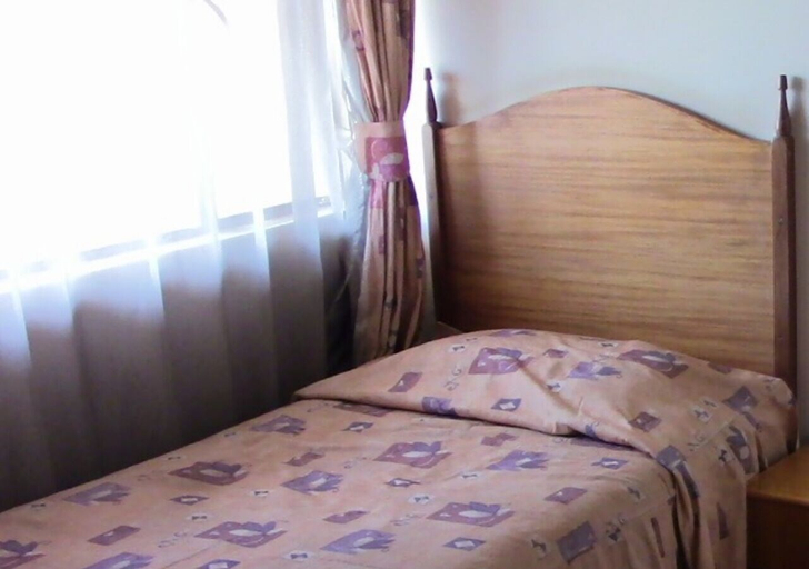 Bedroom 2, Klique Hotel, Kapseret