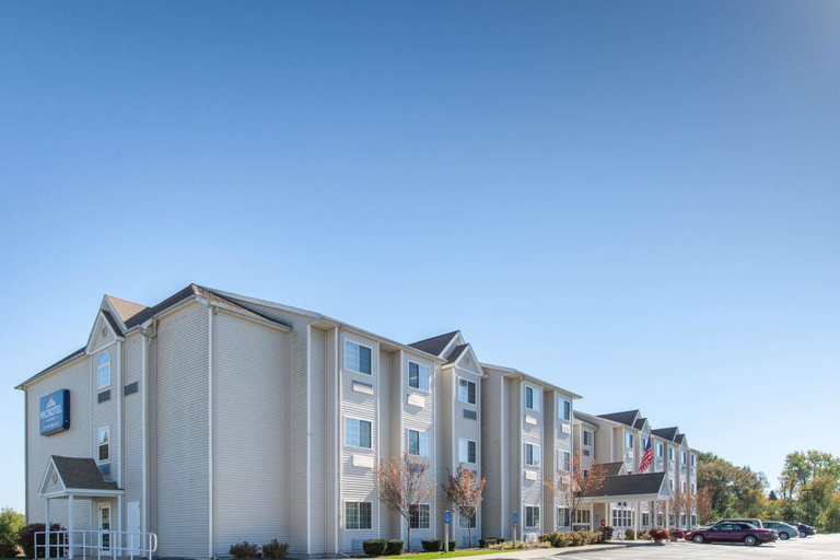 Exterior & Views 2, Microtel Inn & Suites by Wyndham Johnstown, Fulton