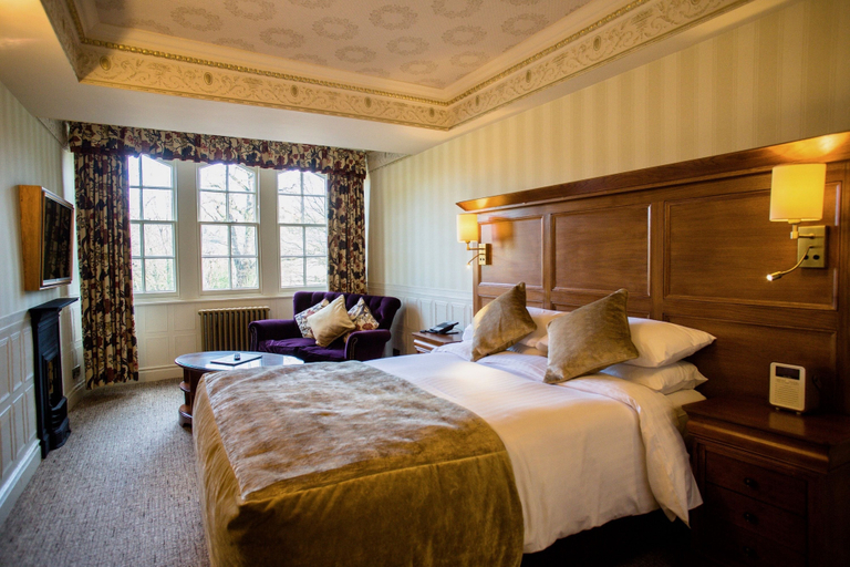 Bedroom 2, Royal Oak Hotel, Conwy