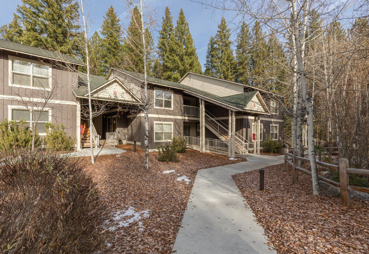 Exterior & Views 2, WorldMark McCall, Valley