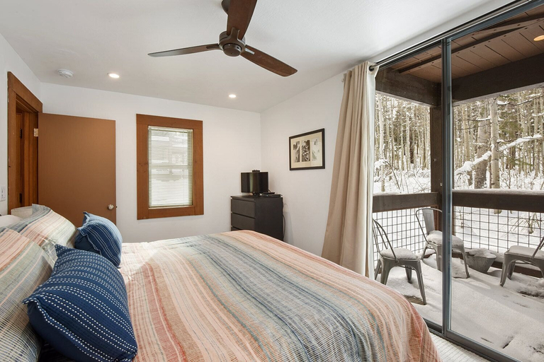 Bedroom 3, Silver Strike Getaway, Placer