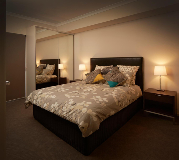 Bedroom 3, Baileys Serviced Apartments, Perth